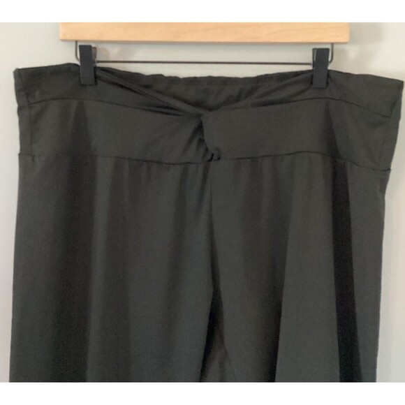 SHEIN Curve Women's Crossover Front Waistband Black Leggings Plus Size 4XL - Picture 9 of 11